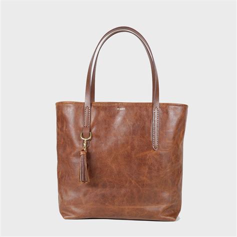 Fount leather - FOUNT. 14,088 likes · 29 talking about this · 27 were here. FOUNT is a design house with a focus on fine leather handbags and accessories. Cleveland, Ohio. Contact: questions@fountleather.com 